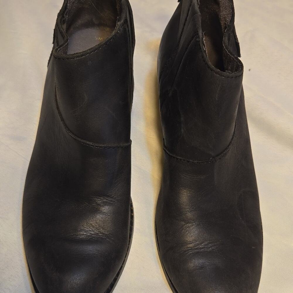 Toms black leather Leilani Bootie Boots